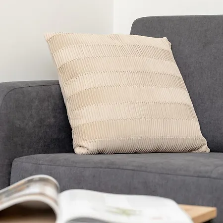 Apartment Modern With Parking Close To The By Renters