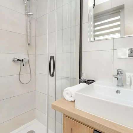 Modern With Parking Close To The By Renters Apartment